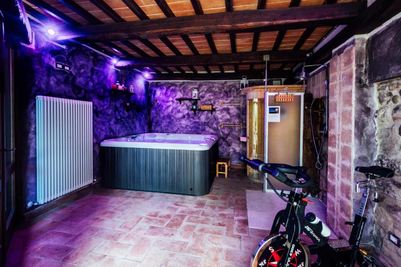 Agriturismo Il Noce Castiglione dʼOrcia Exterior foto
